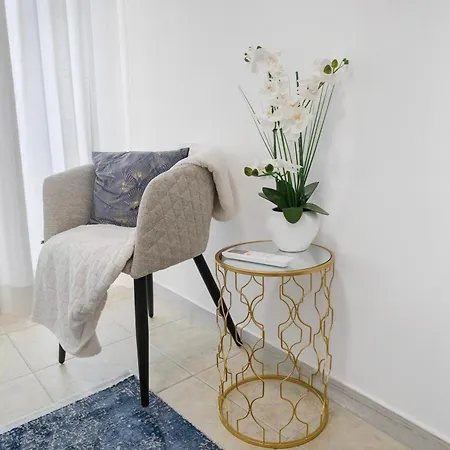 Mar Rosa Estacionamento Gratuito *